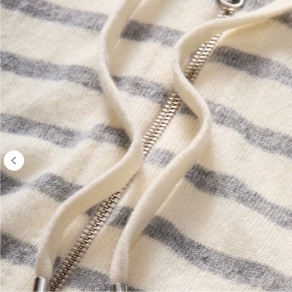 NWOT$298 Veronica Beard Cashmere cream,gray striped Hoodie Dickey jacket insert - Picture 5 of 12